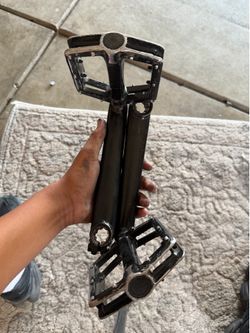 Black crank arms: 40$ OBO