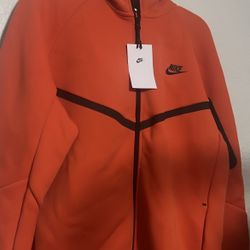 Nike Tech Fleece 