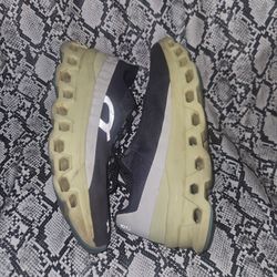 On Cloud Cloudmonster Iron Hay, Navy Neon Yellow Mens Sz10