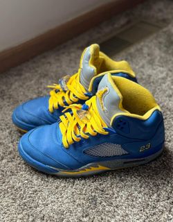 Size 9.5 Blue And Yellow 5s