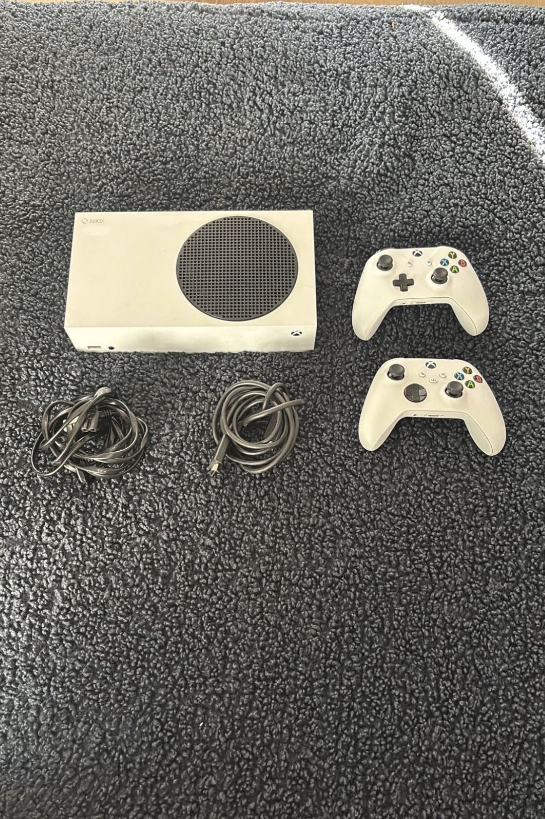 Xbox Series S w/ 2 Controllers