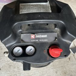 Job smart 4 gal 135psi Compressor