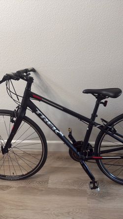 Trek FX3 2019 female hybrid bike