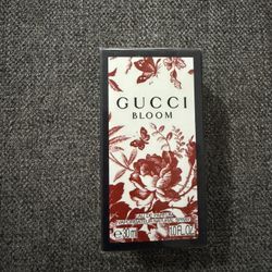 Gucci bloom 30ml eau de parfum 