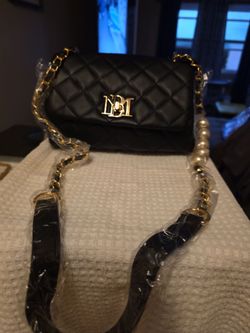 Baffled Mischka Black Purse