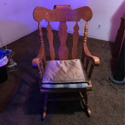 Wooden Rocking Chair