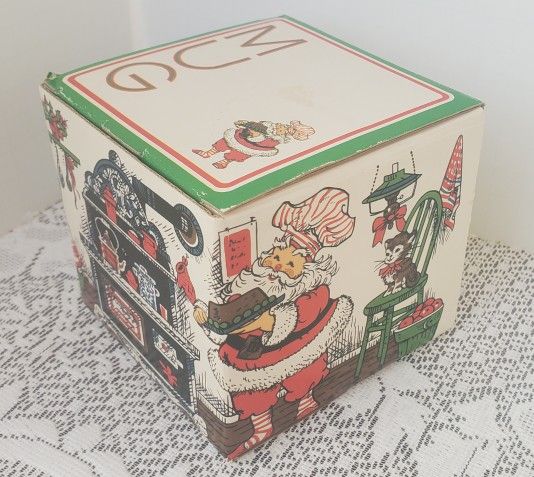 Potpourri Press Vintage Christmas Graphics Santa Mrs. Claus Empty Box Ephemera