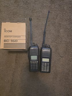 I Com 2 Way Radiio
