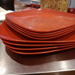 Used Red Square Dining Plates 8 Pcs