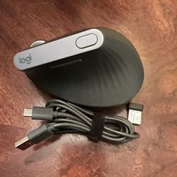 Logitech MX Vertical Advanced Ergonomic Mouse