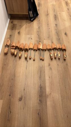 Woodlore Shoe Trees.    As New 