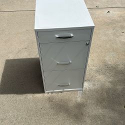 3 Drawer Filing Cabinet