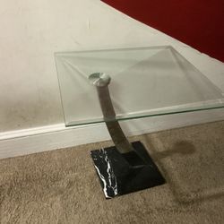 Glass & Metal Coffee/table