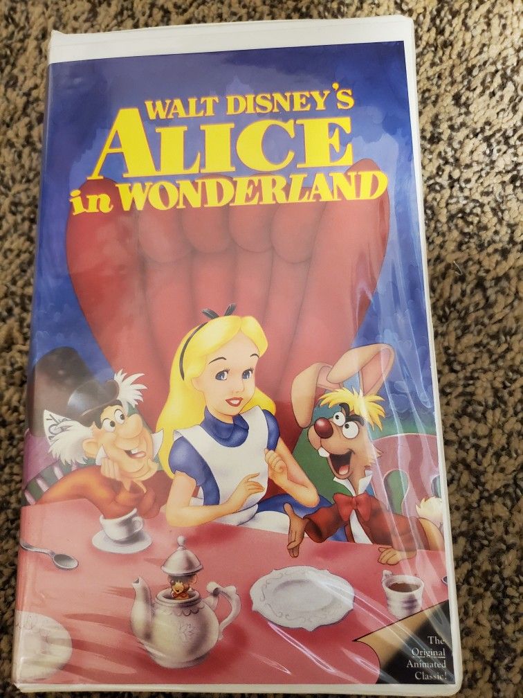 Disney VHS VCR TAPES Classic Black Diamond Lot 3 (ALICE IN WONDERLAND, BEAUTY,  AND THE BEAST, DUMBO)*RARE*

