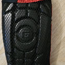 2 pairs Kids Slip on Soccer Shin Guards