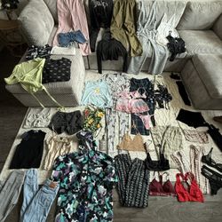 Bag of Women’s Clothing (SIZE XS/S)
