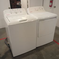 Hotpoint washer and dryer matching set