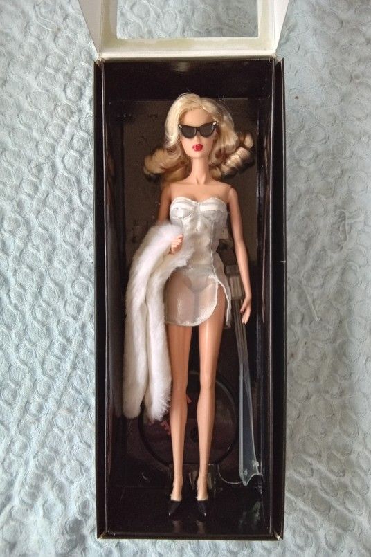 INTEGRITY TOYS JASON WU HOLLYWOOD EVE KITTEN 12" FASHION DOLL $100