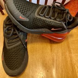 Nike Air 270  