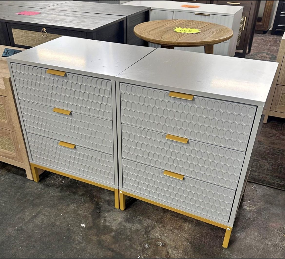 New assembled set of 2 , 3 Drawers Nightstand Modern Gold White Bedside Chair Side End Table with St
