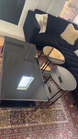 Coffee table with two side tables