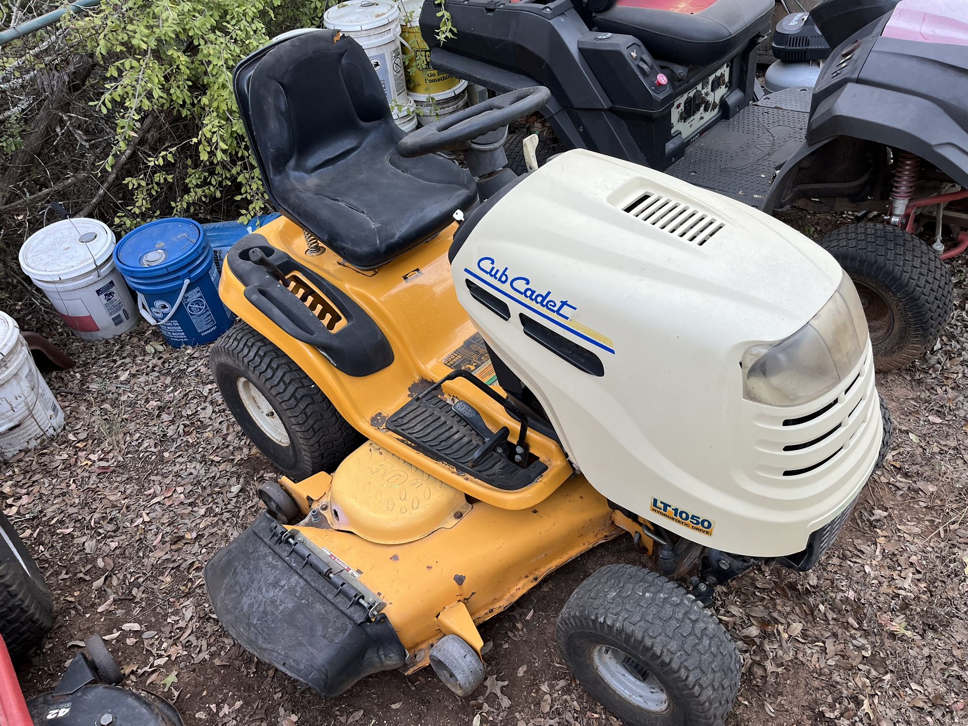 Cub Cadet Super LT1050 Riding Lawn Mower/Lawn Tractor 23hp 
