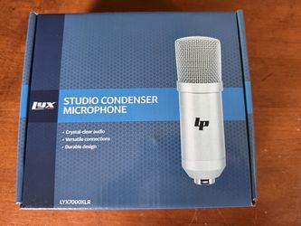 Microphone: LYX Pro Studio Condenser LYX7000XLR