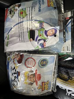 Toy Story Family Halloween Costumes Bundle – Buzz, Woody, Jessie & Alien