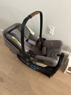 Nuna Pipa Infant Car Seat