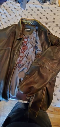   YES SIR  A  PELLE  LIKE NEW / SLICK & LOW KEY!