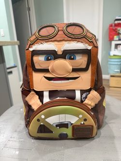 *Disney Parks * Russel Loungefly