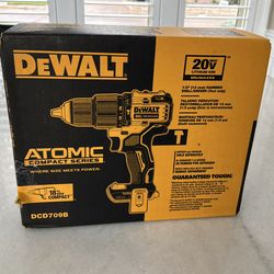 DEWALT ATOMIC 20-Volt MAX Brushless Cordless 1/2 in. Hammer Drill (Tool-Only), New