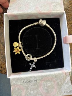 Pandora bracelet