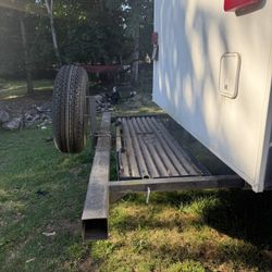 2008 Keystone Cougar 30’