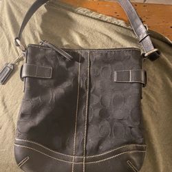 Auth COACH Signature Soft Duffle  Black Jacquard Leather - Shoulder Bag