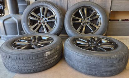 OEM Toyota Rims / Rines / Wheels 17inch 5x114.3