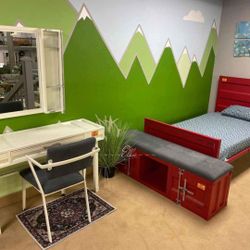 💐Cargo Red Finish Twin Bed
ACME$10 Down Payment and delivery available 