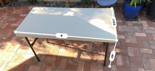 Lifetime Foldable Table
