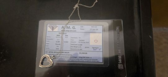 .18 diamond pendent necklace 18"