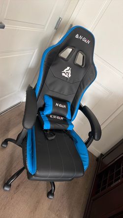 Gaming chair