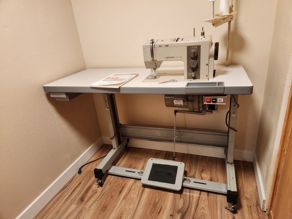 Bernina 950 Industrial Sewing Machine