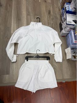 Alo cropped 1/4zip aerial pullover