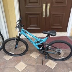 2 Kids Bikes