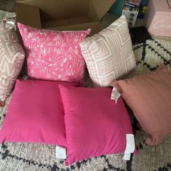 Decorative Outdoor/Indoor Pillows