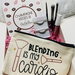 Champagnes Kisses Gift Box