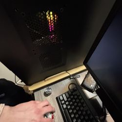 Gaming Pc With Mouse And Keyboard And Headset