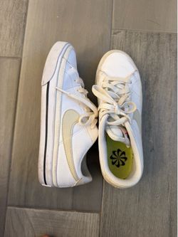 Nike women’s