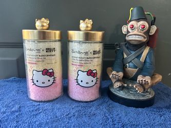 The Crème Shop x Hello Kitty Aromatherapy Bath Crystals – Set of 2