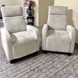Brand New Set If Beige Chairs Details In The Photos Pick up Gaithersburg Md20877