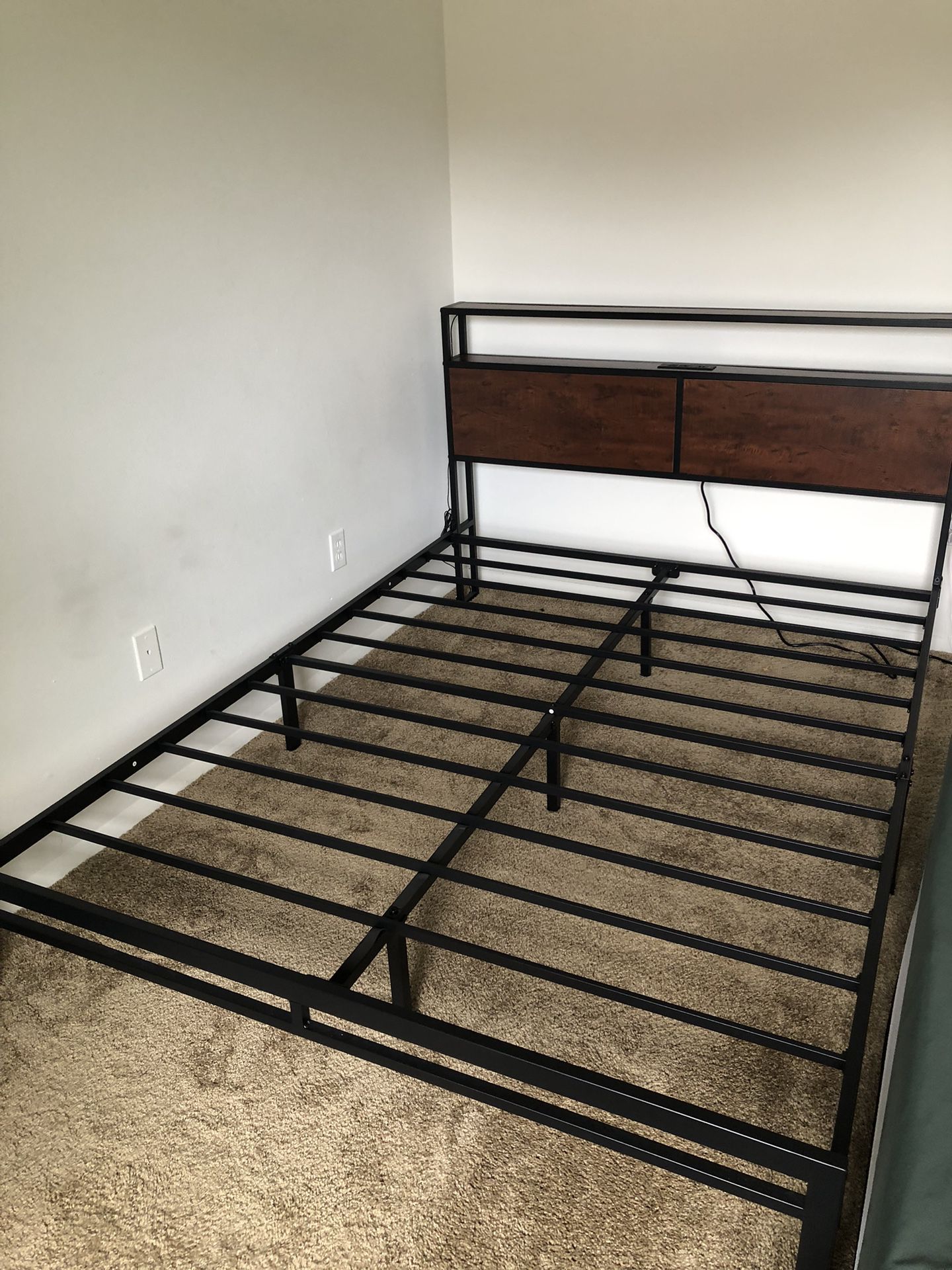 Queen Size Bed Frame With Outlets